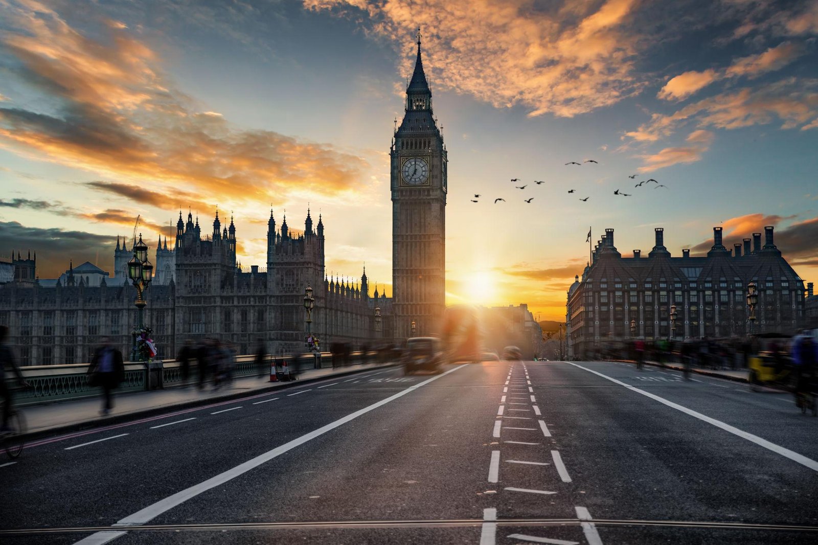 Knightsbridge London luxury shopping district