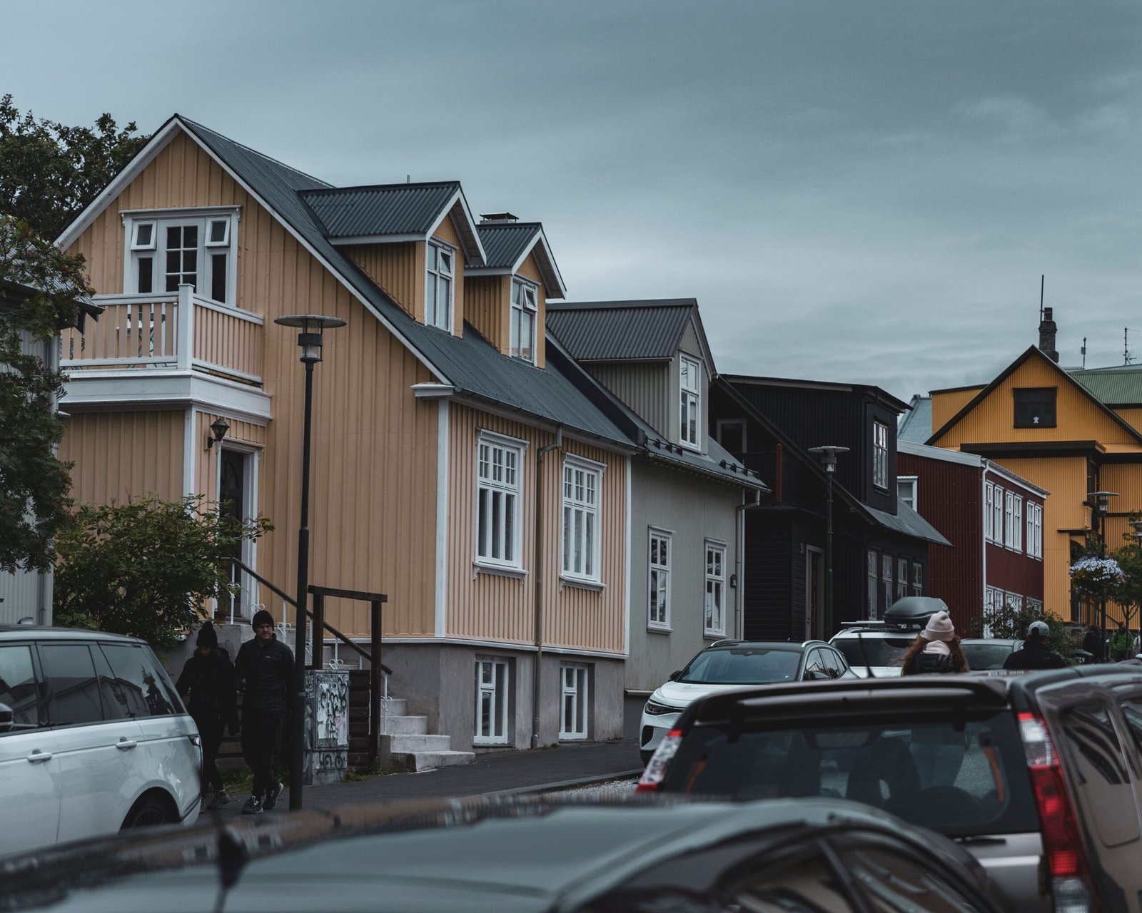 Hallgrímskirkja and colourful Reykjavík streets