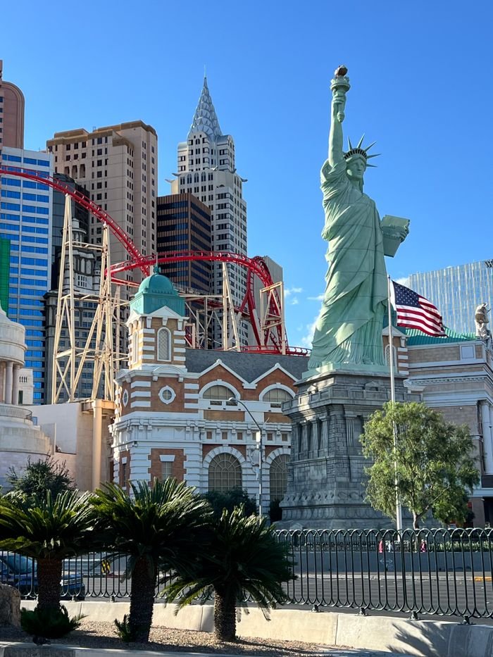 New York City skyline and urban travel