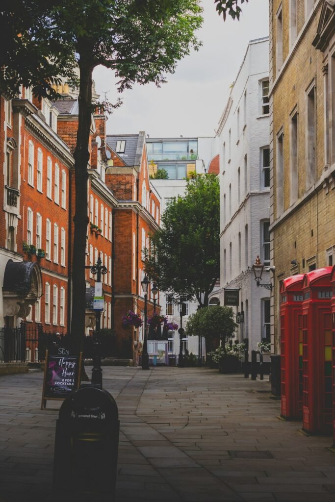 Historic London street and city architecture